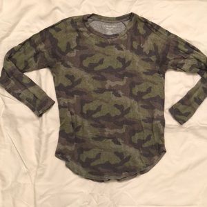 American Eagle camouflage Long Sleeve